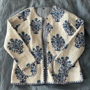 Honeydove Vintage Floral Quilted Jacket in Blue and White